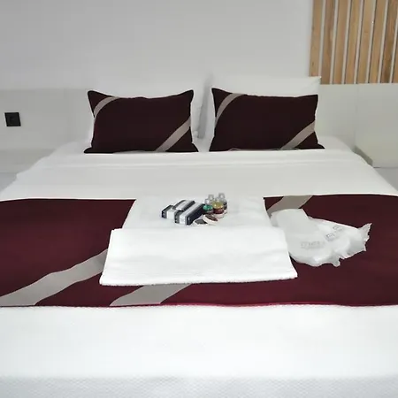 Mat Boutique Отель